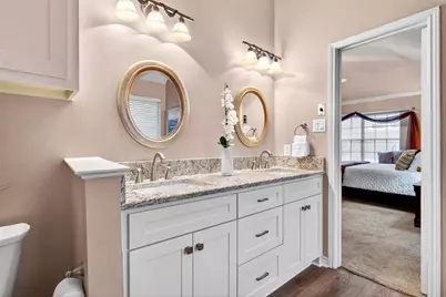 503 Aurora Drive, Euless, TX 76039 - Photo 17