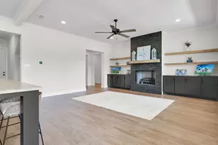 1021 Silver Sage, Weatherford, TX 76085 - Photo 5