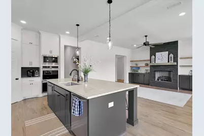 1021 Silver Sage, Weatherford, TX 76085 - Photo 9