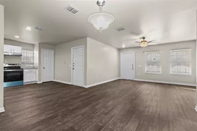 2723 Parsons Avenue, Dallas, TX 75215 - Photo 9