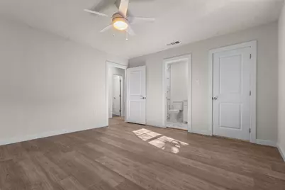 2112 Rw Bivens Lane, Fort Worth, TX 76105 - Photo 15