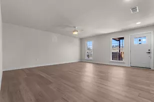 2112 R. W. Bivens Ln, Fort Worth, TX 76105 - Photo 9