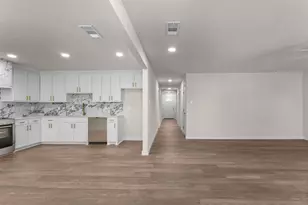 2112 R. W. Bivens Ln, Fort Worth, TX 76105 - Photo 5