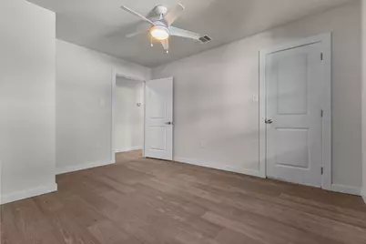 2112 Rw Bivens Lane, Fort Worth, TX 76105 - Photo 19