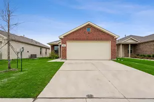 2517 Russell St, Crandall, TX 75114 - Photo 5