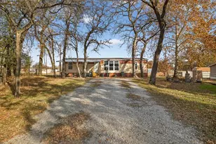 1424 Quail Ct, Pelican Bay, TX 76020 - Photo 3