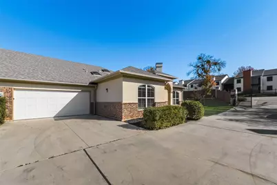 8841 Creek Run Road #403, Fort Worth, TX 76120 - Photo 25