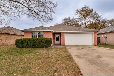 105 Camden Court, Irving, TX 75061 - Photo 1