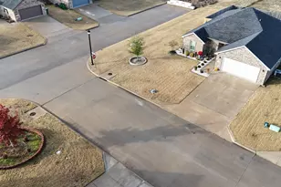 100 Midway Mdws, Pottsboro, TX 75076 - Photo 5