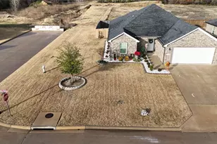 100 Midway Mdws, Pottsboro, TX 75076 - Photo 3