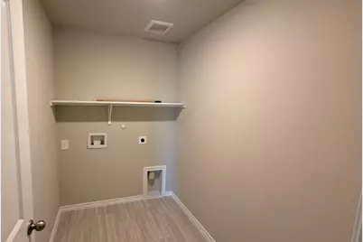 8437 Coffee Springs Drive, Fort Worth, TX 76131 - Photo 13