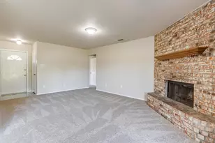 2295 E Renfro St, Burleson, TX 76028 - Photo 11