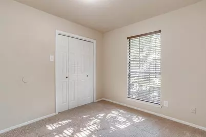 2295 E Renfro Street, Burleson, TX 76028 - Photo 31