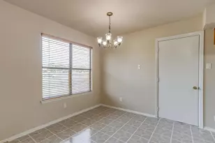 2295 E Renfro St, Burleson, TX 76028 - Photo 21
