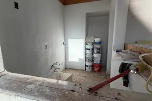 2529 Red Oak Ln, Burleson, TX 76028 - Photo 17