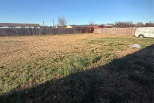 2529 Red Oak Ln, Burleson, TX 76028 - Photo 15