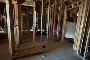 2529 Red Oak Ln, Burleson, TX 76028 - Photo 23