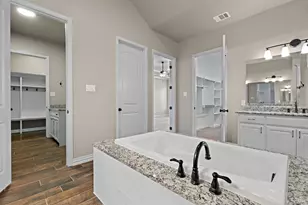 337 Kenyon Ct, Granbury, TX 76049 - Photo 29