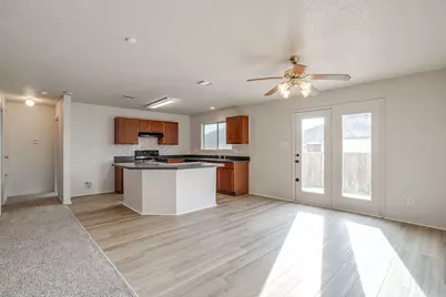 131 Independence Avenue, Venus, TX 76084 - Photo 5