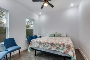 713 Wayne St, Dallas, TX 75223 - Photo 21