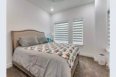 713 Wayne Street, Dallas, TX 75223 - Photo 21