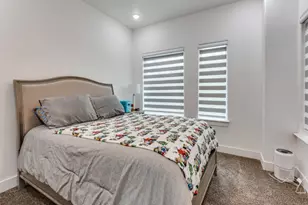 713 Wayne St, Dallas, TX 75223 - Photo 21