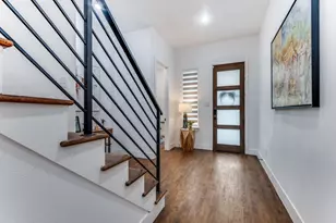 713 Wayne St, Dallas, TX 75223 - Photo 3