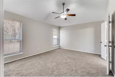 1924 Kingsbrook Trail, Fort Worth, TX 76120 - Photo 11