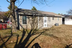 605 E Hunt St, Leonard, TX 75452 - Photo 19