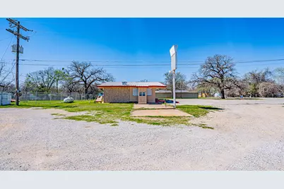 1300 Liberty School Road, Pelican Bay, TX 76020 - Photo 11