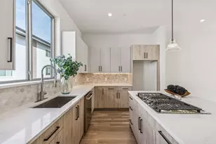 13900 Noel Rd, Dallas, TX 75240 - Photo 5