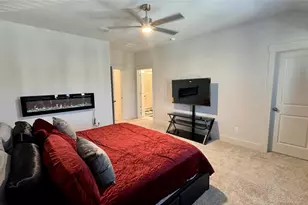 1426 Birds Fort Trail, Arlington, TX 76005 - Photo 11