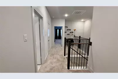 1426 Birds Fort Trail, Arlington, TX 76005 - Photo 7