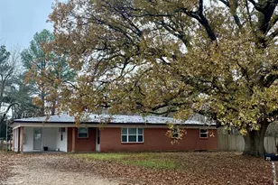 253 Cr 14750, Paris, TX 75462 - Photo 1