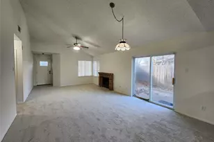 517 Harvest Hill St, Lewisville, TX 75067 - Photo 9