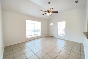 1703 Novella Ct, Fort Worth, TX 76134 - Photo 5