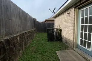 1703 Novella Ct, Fort Worth, TX 76134 - Photo 23