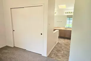 3104 Morning Meadow Ln, Grand Prairie, TX 75052 - Photo 9