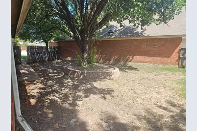 3104 Morning Meadow Lane, Grand Prairie, TX 75052 - Photo 19