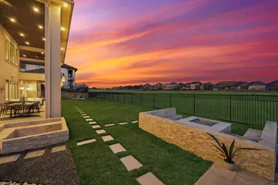 1121 Excalibur Boulevard, Lewisville, TX 75056 - Photo 3