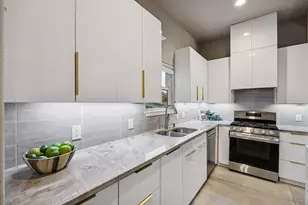 1121 Excalibur Blvd, Lewisville, TX 75056 - Photo 19