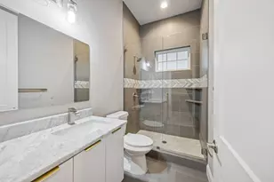 1121 Excalibur Blvd, Lewisville, TX 75056 - Photo 31