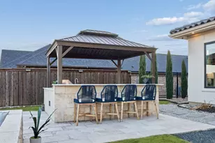 1121 Excalibur Blvd, Lewisville, TX 75056 - Photo 7