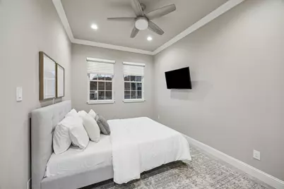 1121 Excalibur Boulevard, Lewisville, TX 75056 - Photo 33