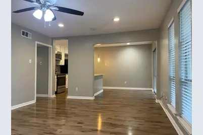 5838 Sandhurst Lane #D, Dallas, TX 75206 - Photo 3