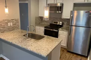 5838 Sandhurst Ln, Dallas, TX 75206 - Photo 7