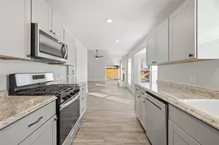 15 W Sharon Dr, Krum, TX 76249 - Photo 7