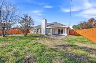 15 W Sharon Dr, Krum, TX 76249 - Photo 25