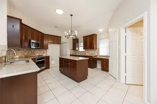 2444 Elm Leaf Ln, Plano, TX 75025 - Photo 15