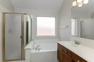 2444 Elm Leaf Ln, Plano, TX 75025 - Photo 23